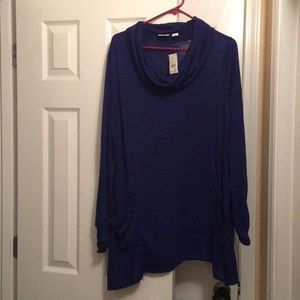 ROYAL BLUE TOP (NWT)